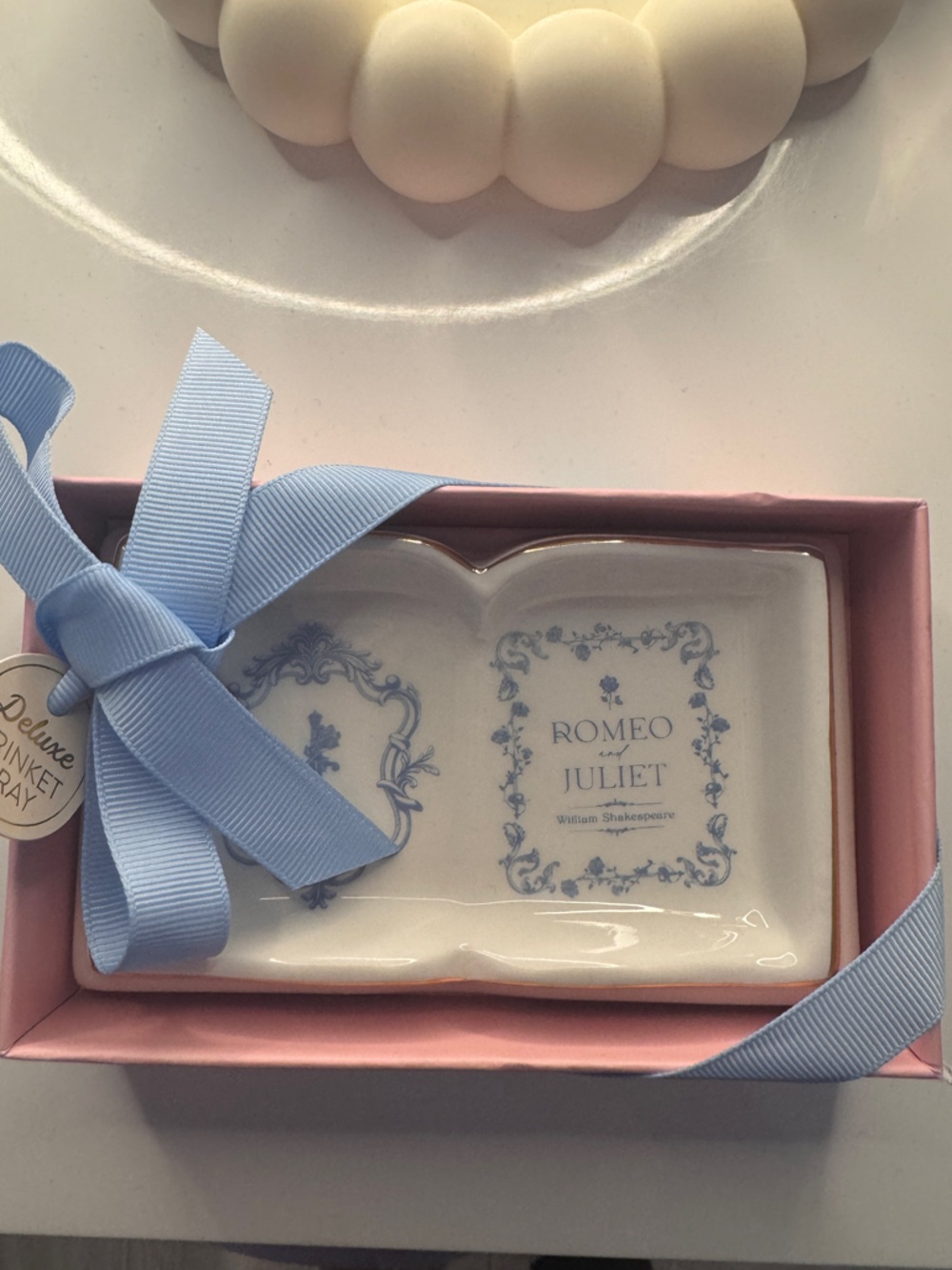 Romeo & Juliet Blue and White Book Ceramic Trinket Tray - Picture 1 of 4